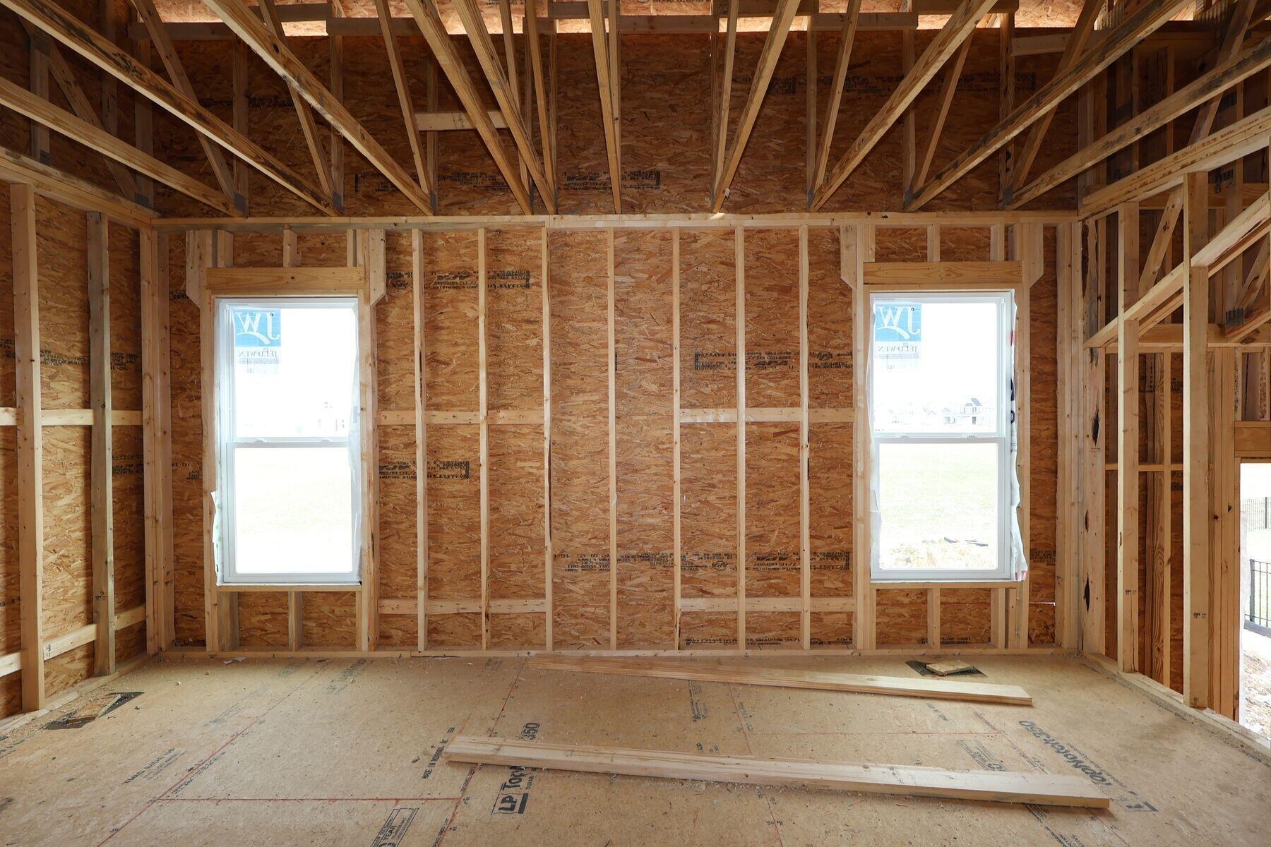 1043 Interchange Drive