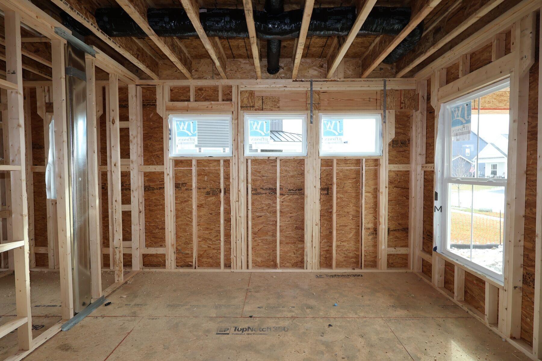 1043 Interchange Drive