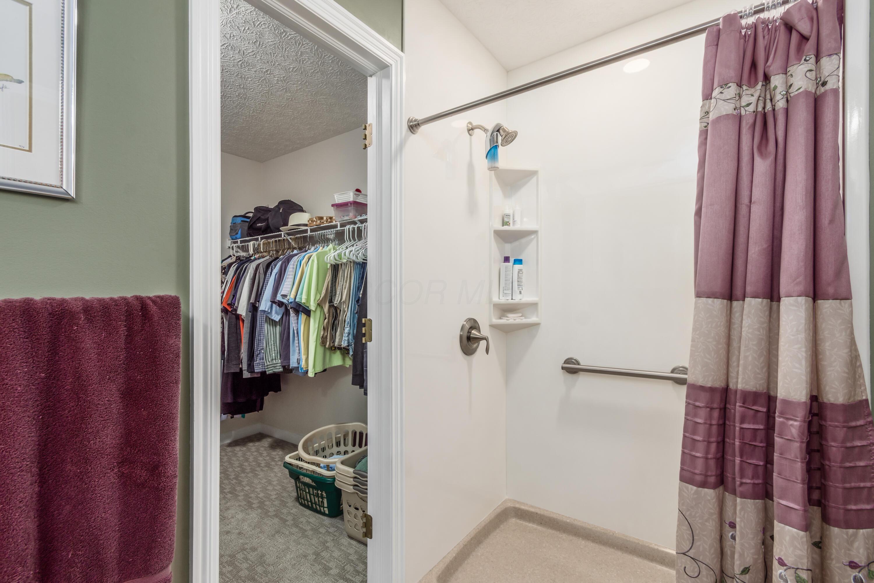 4989 Edgeley Drive, Hilliard, Ohio image 16