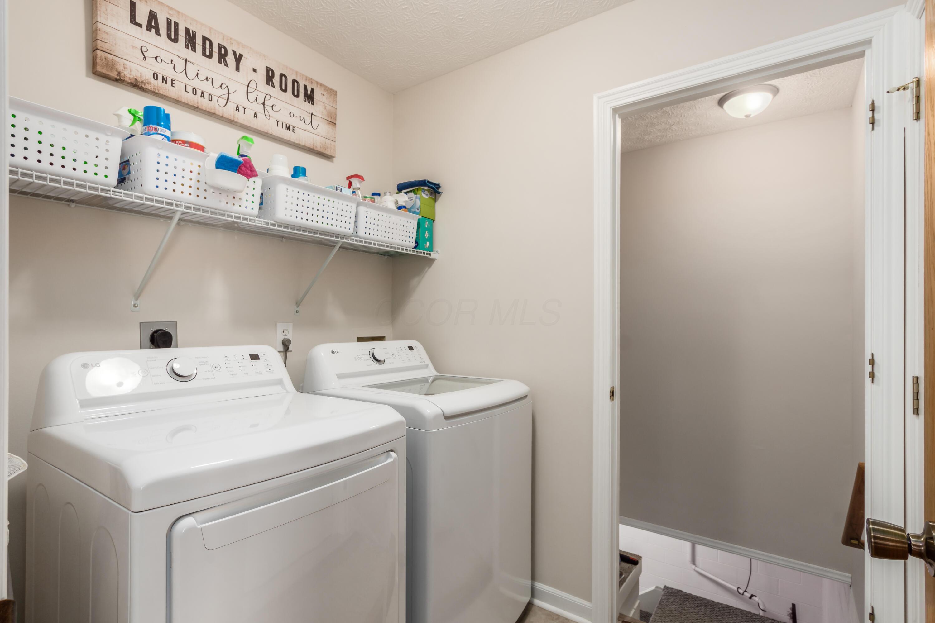 4989 Edgeley Drive, Hilliard, Ohio image 22