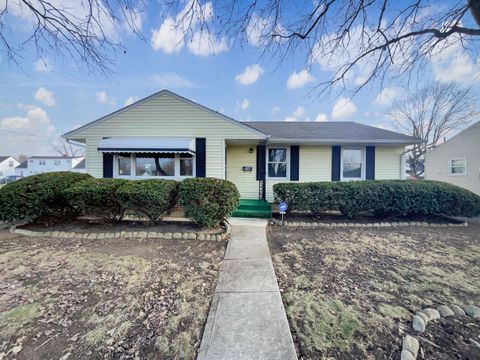 Photo of 3462 Kenlawn Street, Columbus, OH 43224 (MLS # 225045768)