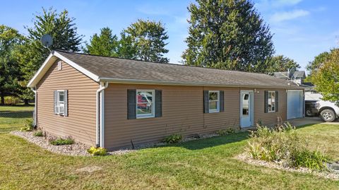Photo of 625 Peru Olena Road W, Norwalk, OH 44857 (MLS # 225037847)