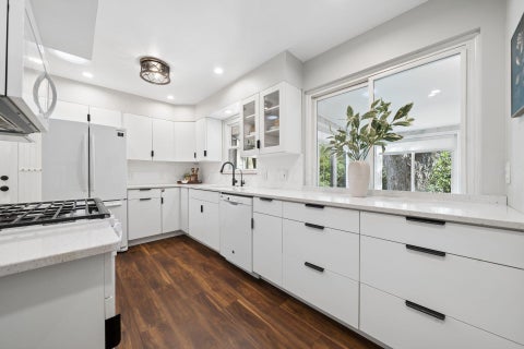 Tiny photo for 171 Village Drive, Columbus, OH 43214 (MLS # 226037264)