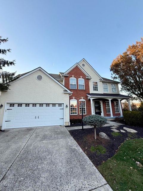 Photo of 4044 Robin Hill Court, Powell, OH 43065 (MLS # 225043023)