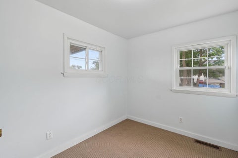Tiny photo for 702 Cox Avenue, Chillicothe, OH 45601 (MLS # 226031537)