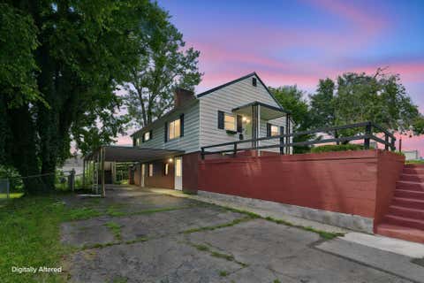 Photo of 702 Cox Avenue, Chillicothe, OH 45601 (MLS # 226031537)