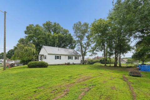 Tiny photo for 702 Cox Avenue, Chillicothe, OH 45601 (MLS # 226031537)