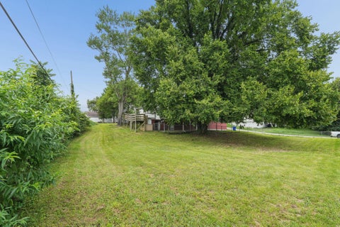 Tiny photo for 702 Cox Avenue, Chillicothe, OH 45601 (MLS # 226031537)
