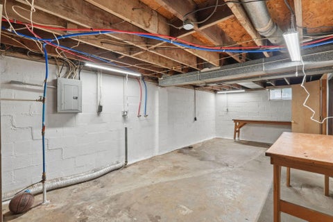 Tiny photo for 702 Cox Avenue, Chillicothe, OH 45601 (MLS # 226031537)