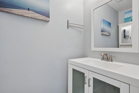 Tiny photo for 844 Cherlyn Court 26B #26B, Columbus, OH 43228 (MLS # 226035895)