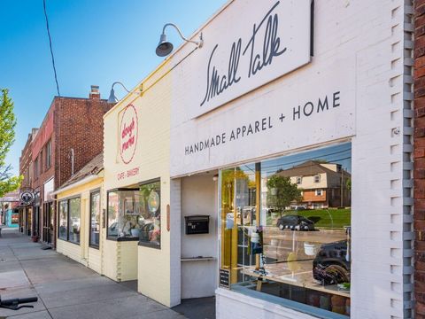 Tiny photo for 2607 Glenmawr Avenue, Columbus, OH 43202 (MLS # 226003198)