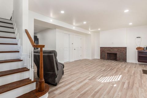 Tiny photo for 1120 Oakwood Avenue, Columbus, OH 43206 (MLS # 226002385)