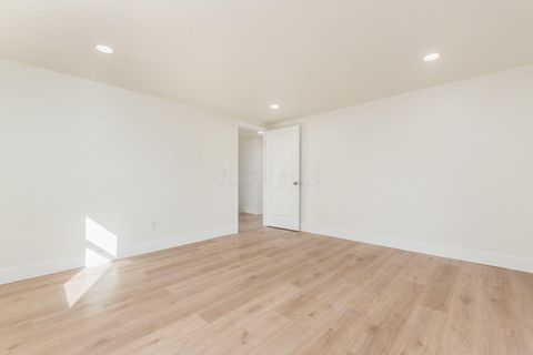 Tiny photo for 1120 Oakwood Avenue, Columbus, OH 43206 (MLS # 226002385)