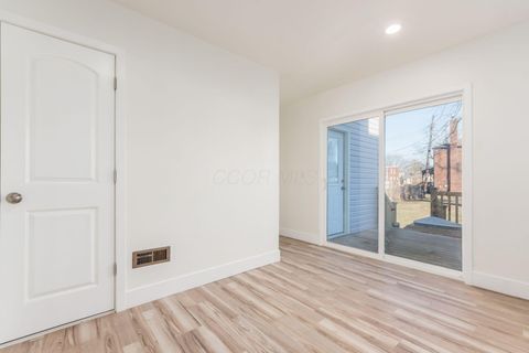 Tiny photo for 1120 Oakwood Avenue, Columbus, OH 43206 (MLS # 226002385)