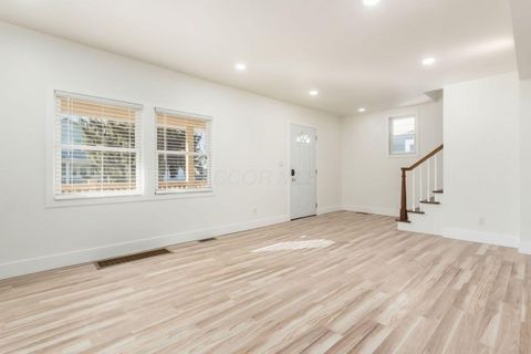 Tiny photo for 1120 Oakwood Avenue, Columbus, OH 43206 (MLS # 226002385)