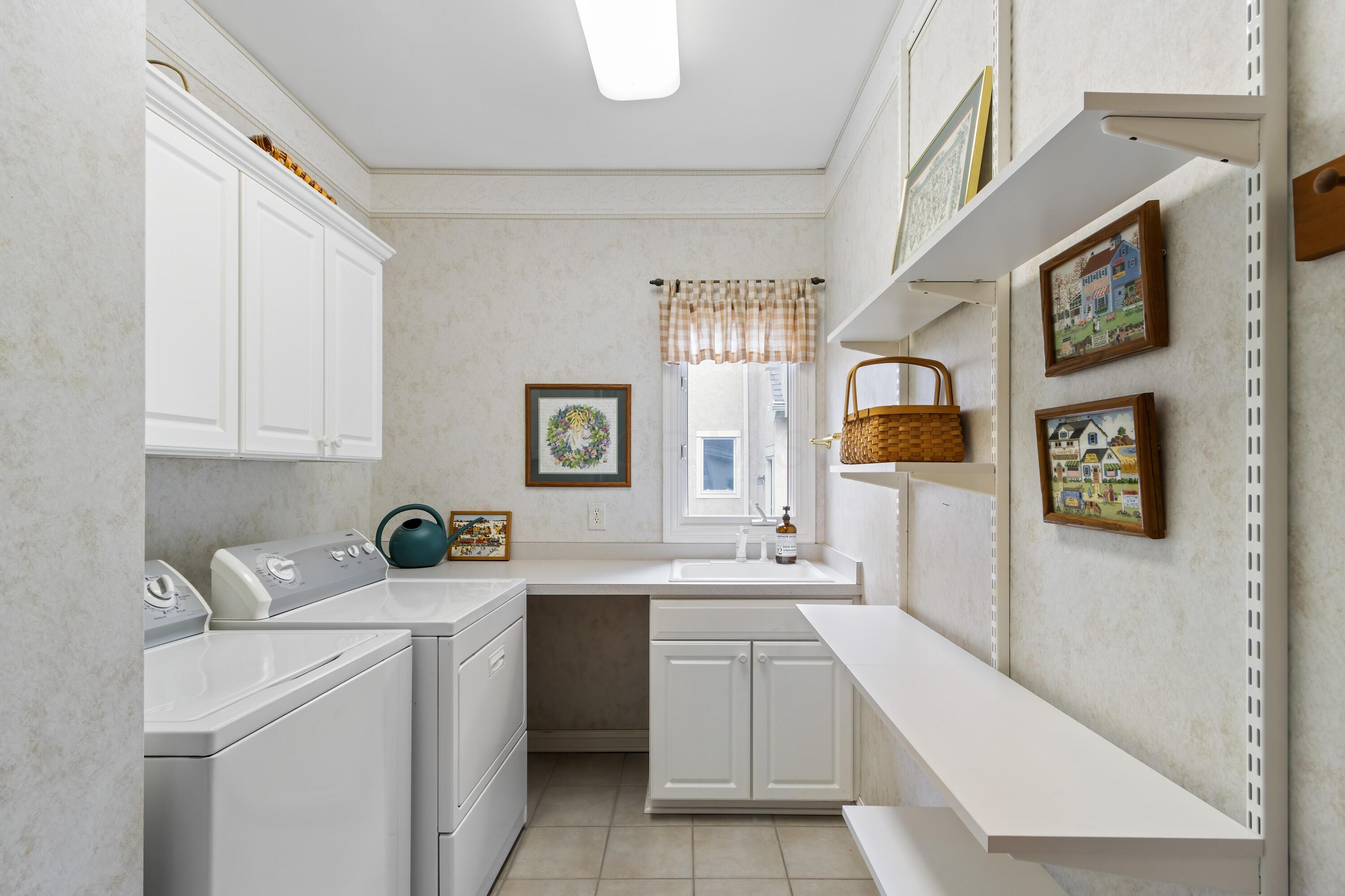 5694 Travis Pointe Court, Westerville, Ohio image 25