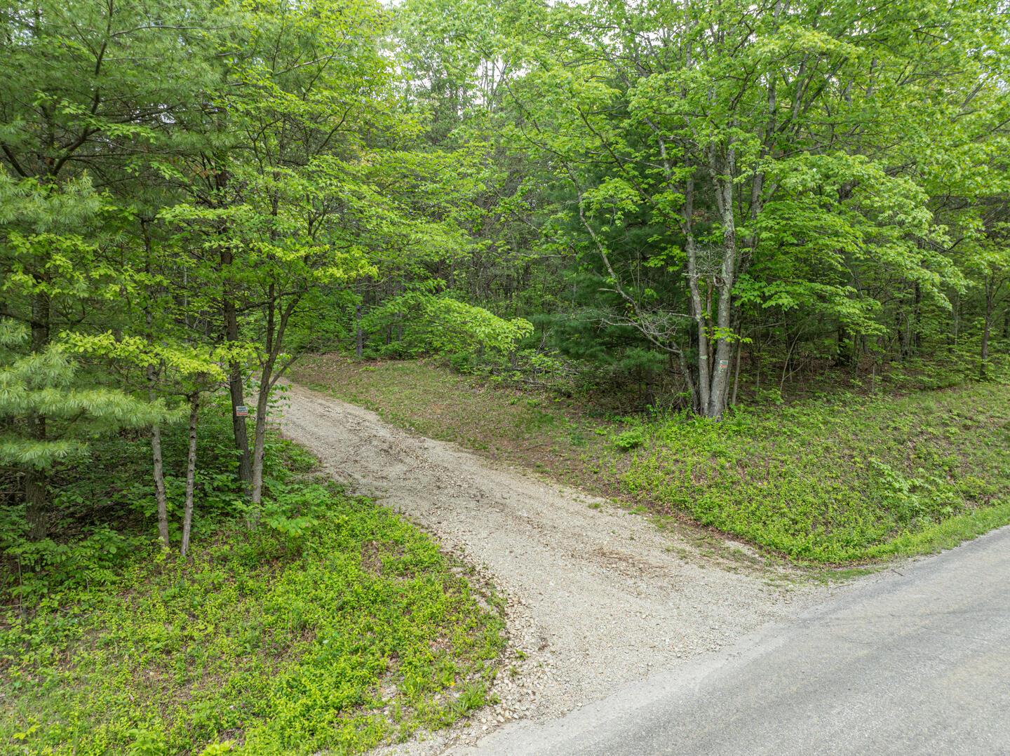 Santoy Road, Corning, Ohio image 6