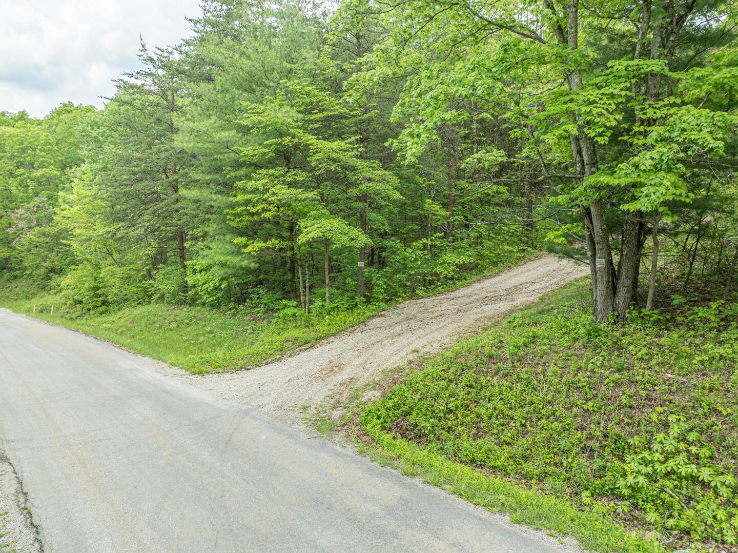Santoy Road, Corning, Ohio image 5