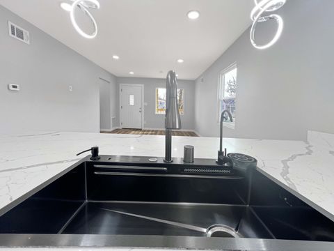 Tiny photo for 2897 Grasmere Avenue, Columbus, OH 43224 (MLS # 226005259)