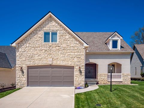 Photo of 10417 Cambridge Place, Powell, OH 43065 (MLS # 226011309)