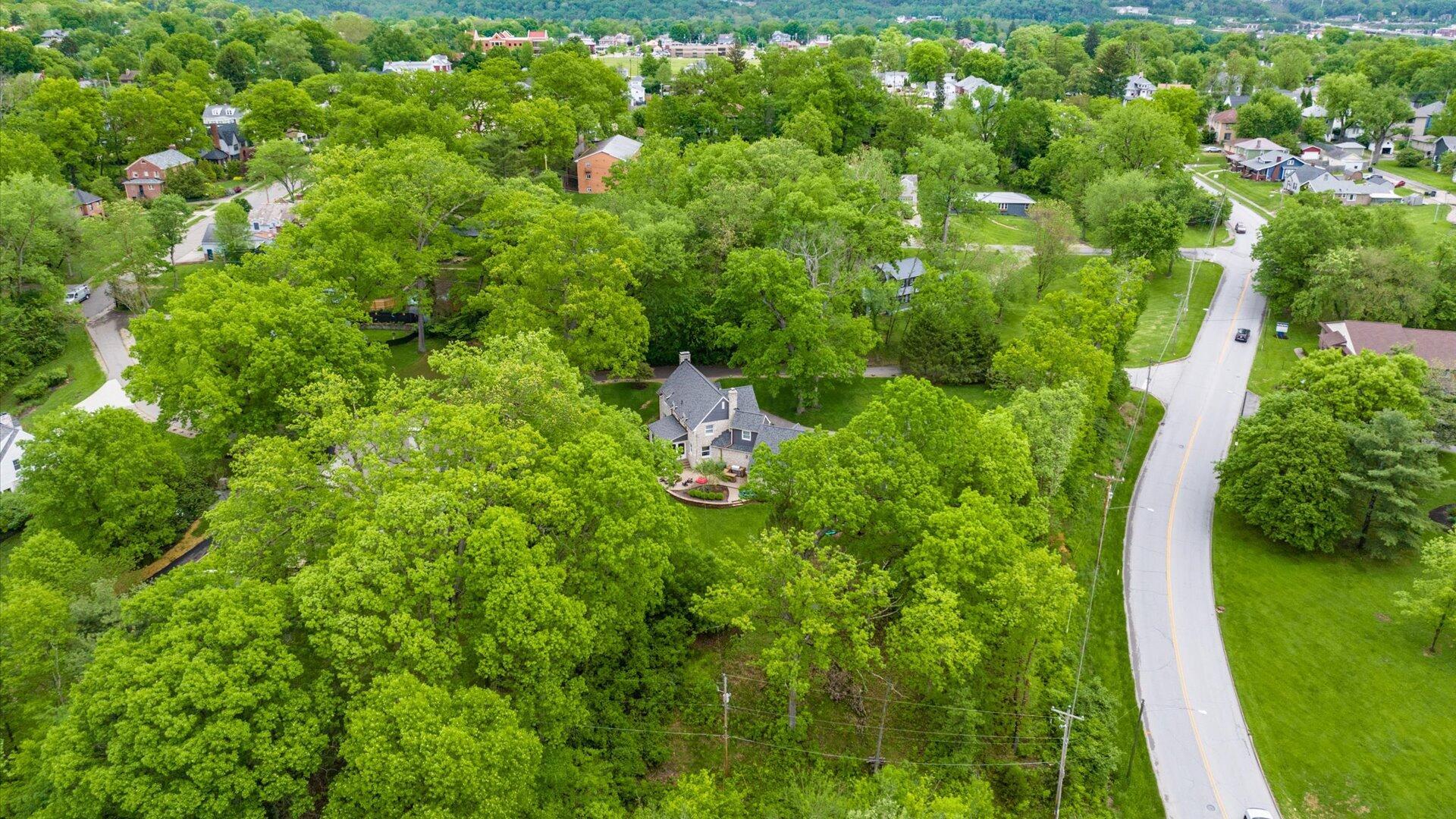 1251 Marwood Drive, Zanesville, Ohio image 34