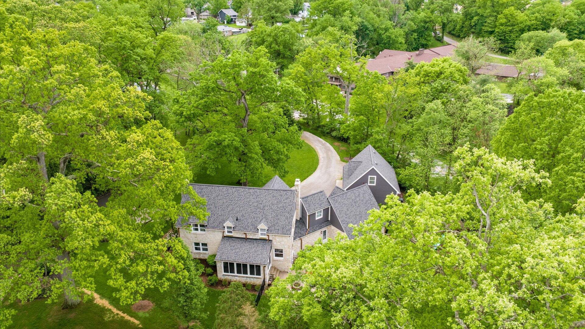 1251 Marwood Drive, Zanesville, Ohio image 37