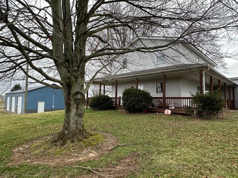 Photo of 10367 Quaker Road, Fredericktown, OH 43019 (MLS # 226007268)
