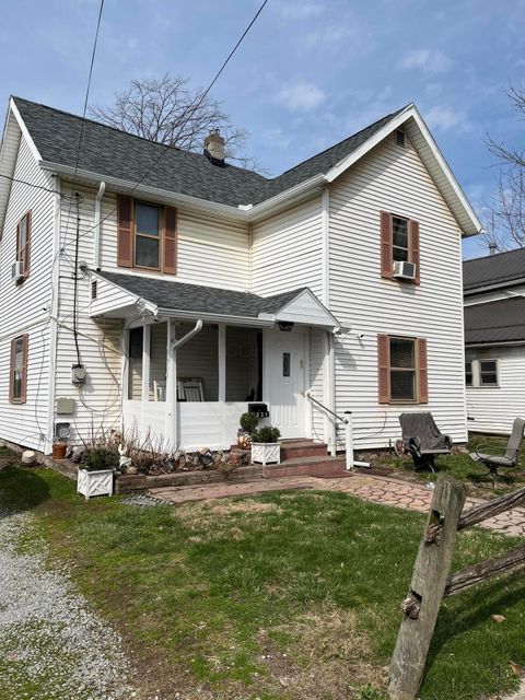 Photo of 531 Toledo Avenue, Marion, OH 43302 (MLS # 226007796)