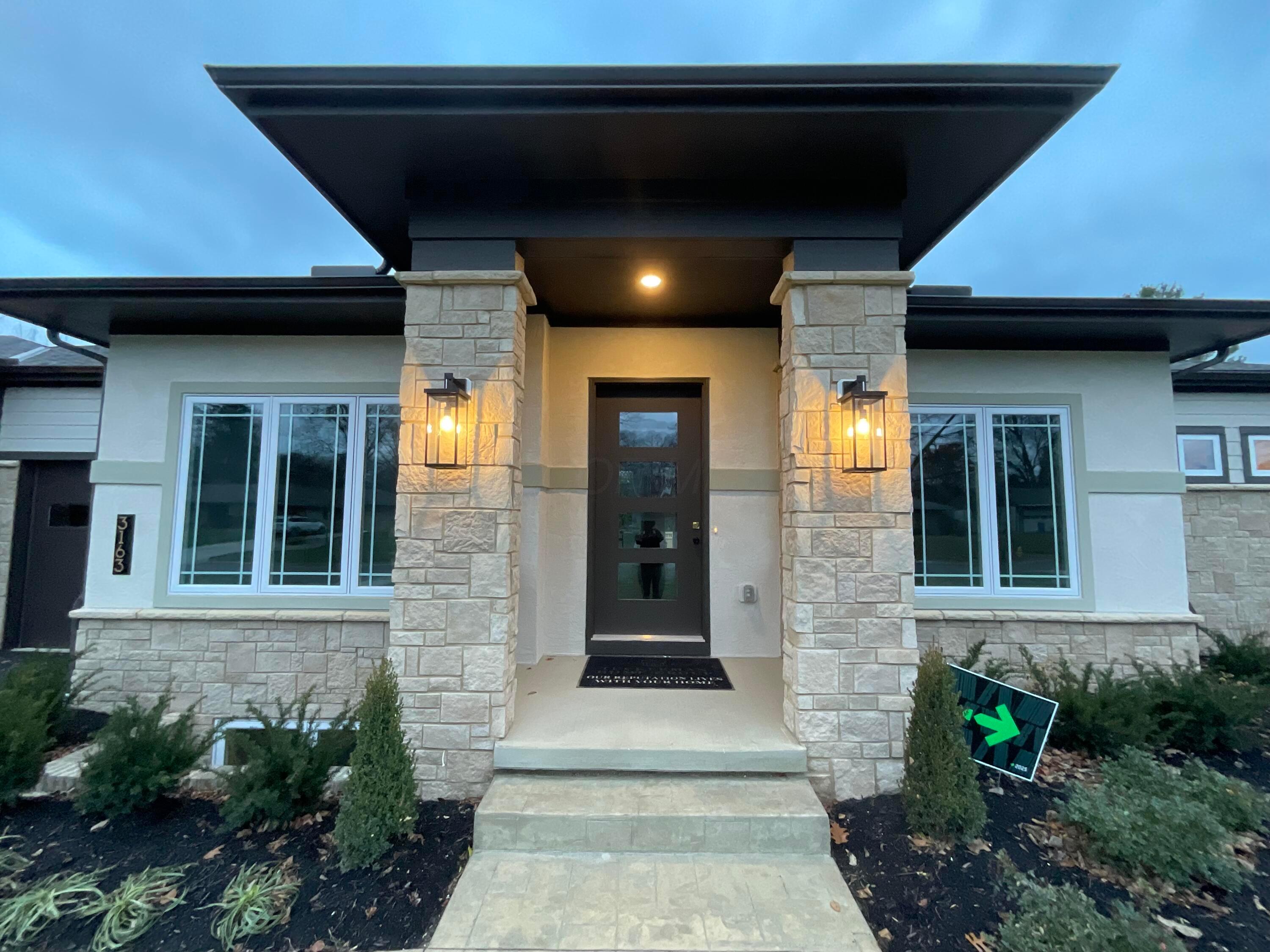 3163 S Dorchester Road