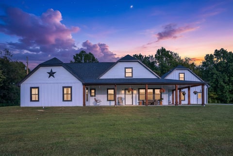 Photo of 13950 Nickel Plate Road, Logan, OH 43138 (MLS # 226036465)