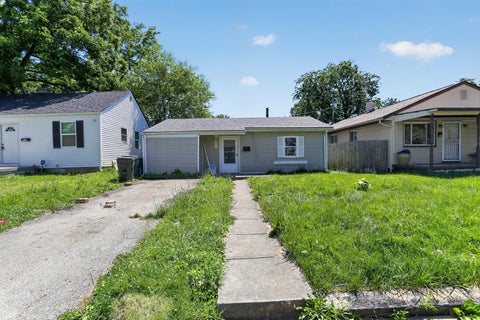 Photo of 2510 Hiawatha Street, Columbus, OH 43211 (MLS # 226023241)