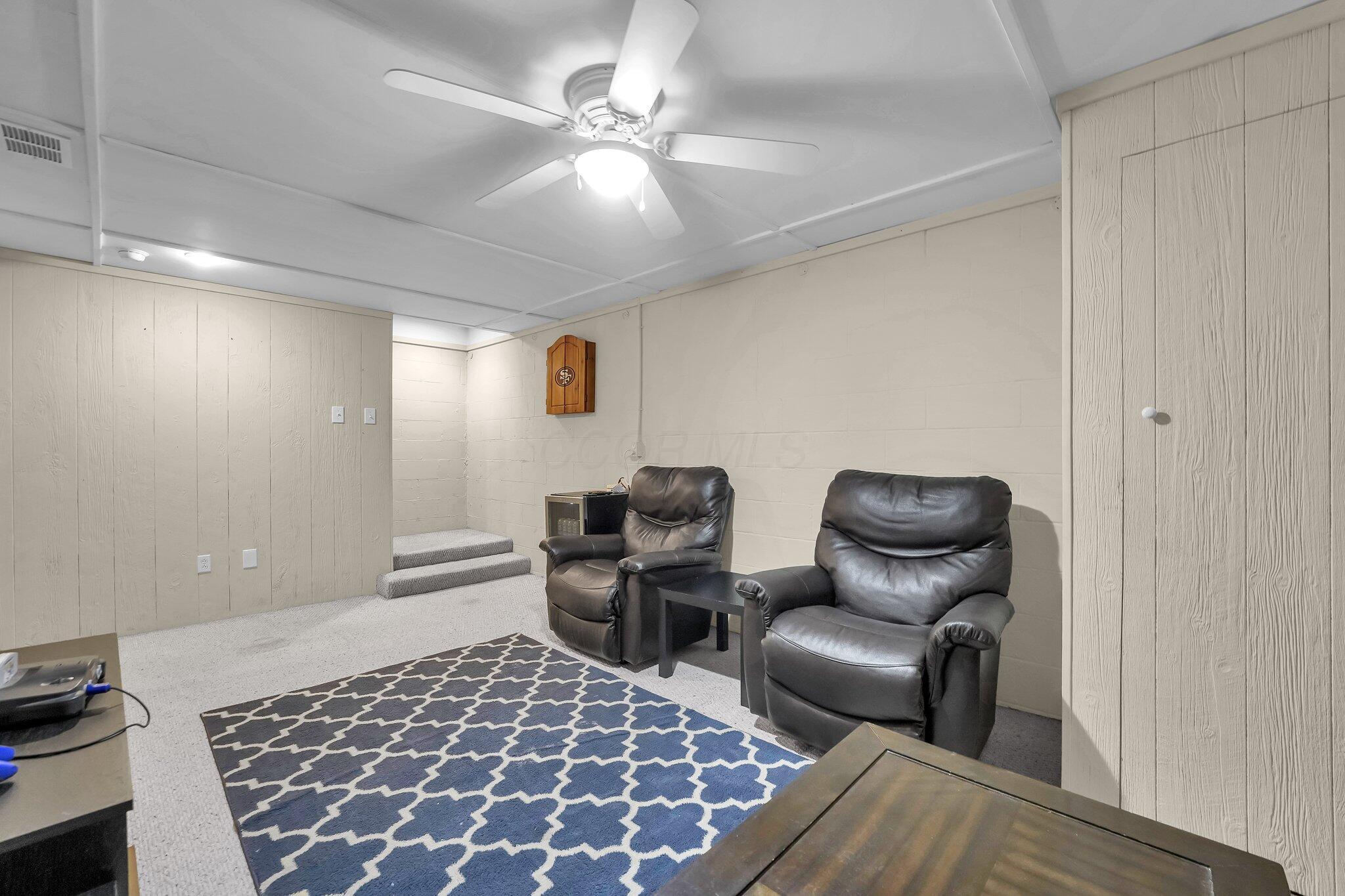 696 Buehler Drive, Delaware, Ohio image 37