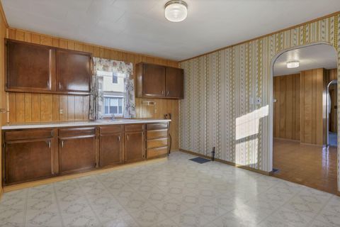 Tiny photo for 989 Davids Street, Marion, OH 43302 (MLS # 225041021)