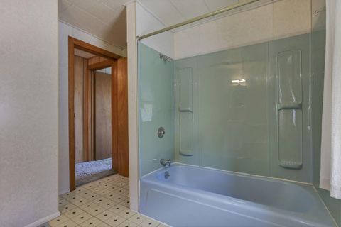 Tiny photo for 989 Davids Street, Marion, OH 43302 (MLS # 225041021)