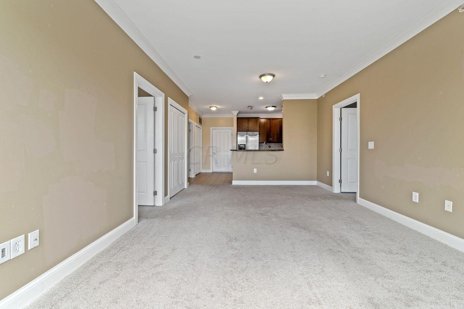 953 Ingleside Avenue 312