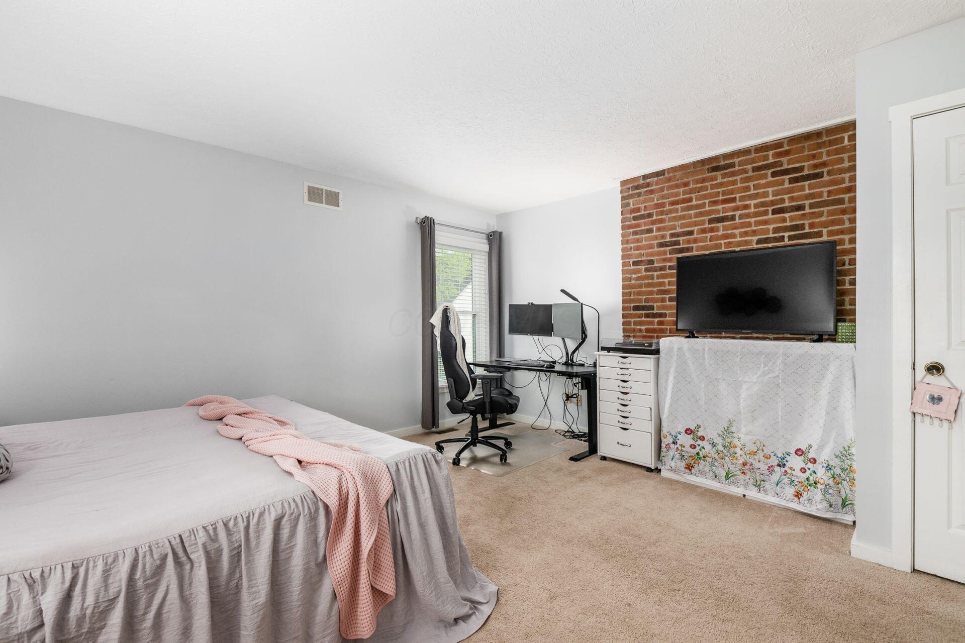 299 St Andrews Drive, Dublin, Ohio image 17