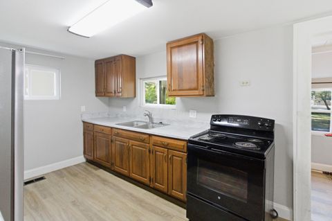 Tiny photo for 417 N West Street, Bellefontaine, OH 43311 (MLS # 225039480)