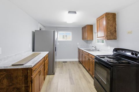 Tiny photo for 417 N West Street, Bellefontaine, OH 43311 (MLS # 225039480)
