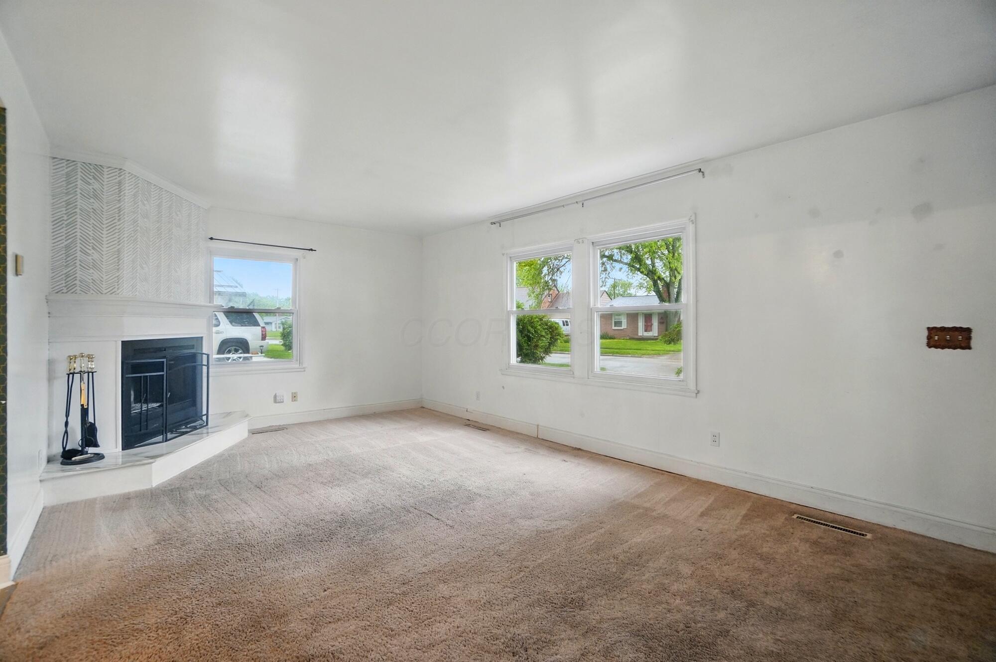 236 Carilla Lane, Columbus, Ohio image 5