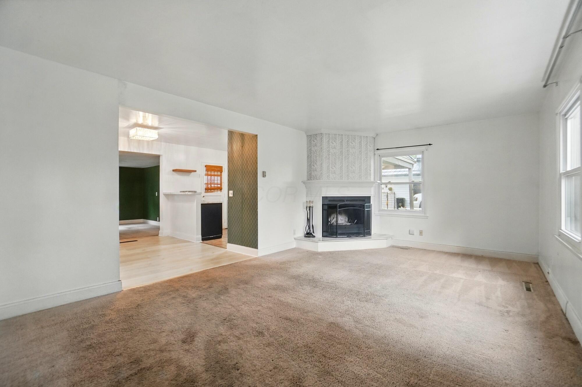 236 Carilla Lane, Columbus, Ohio image 4