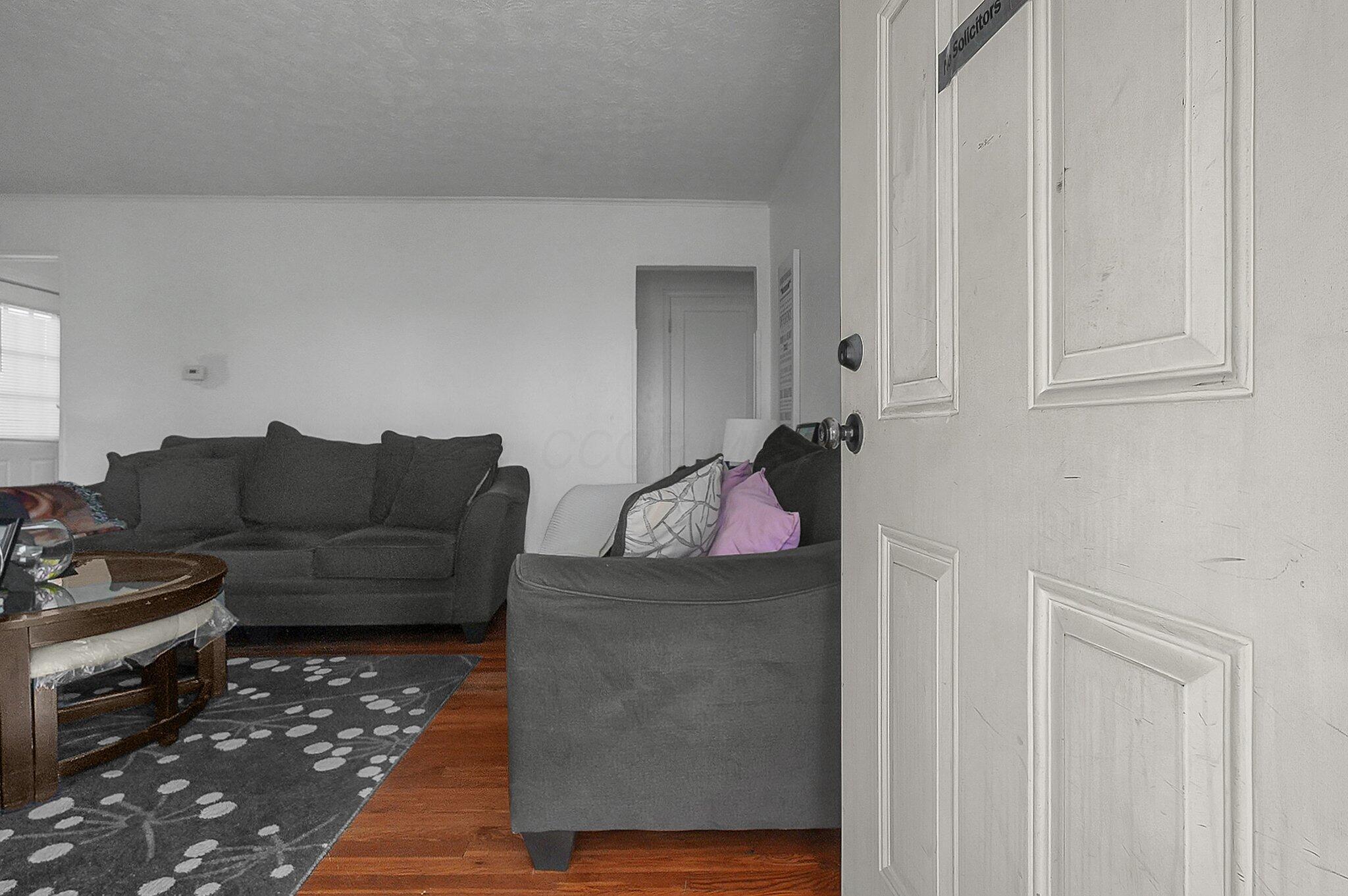 1265 Duxberry Avenue, Columbus, Ohio image 6
