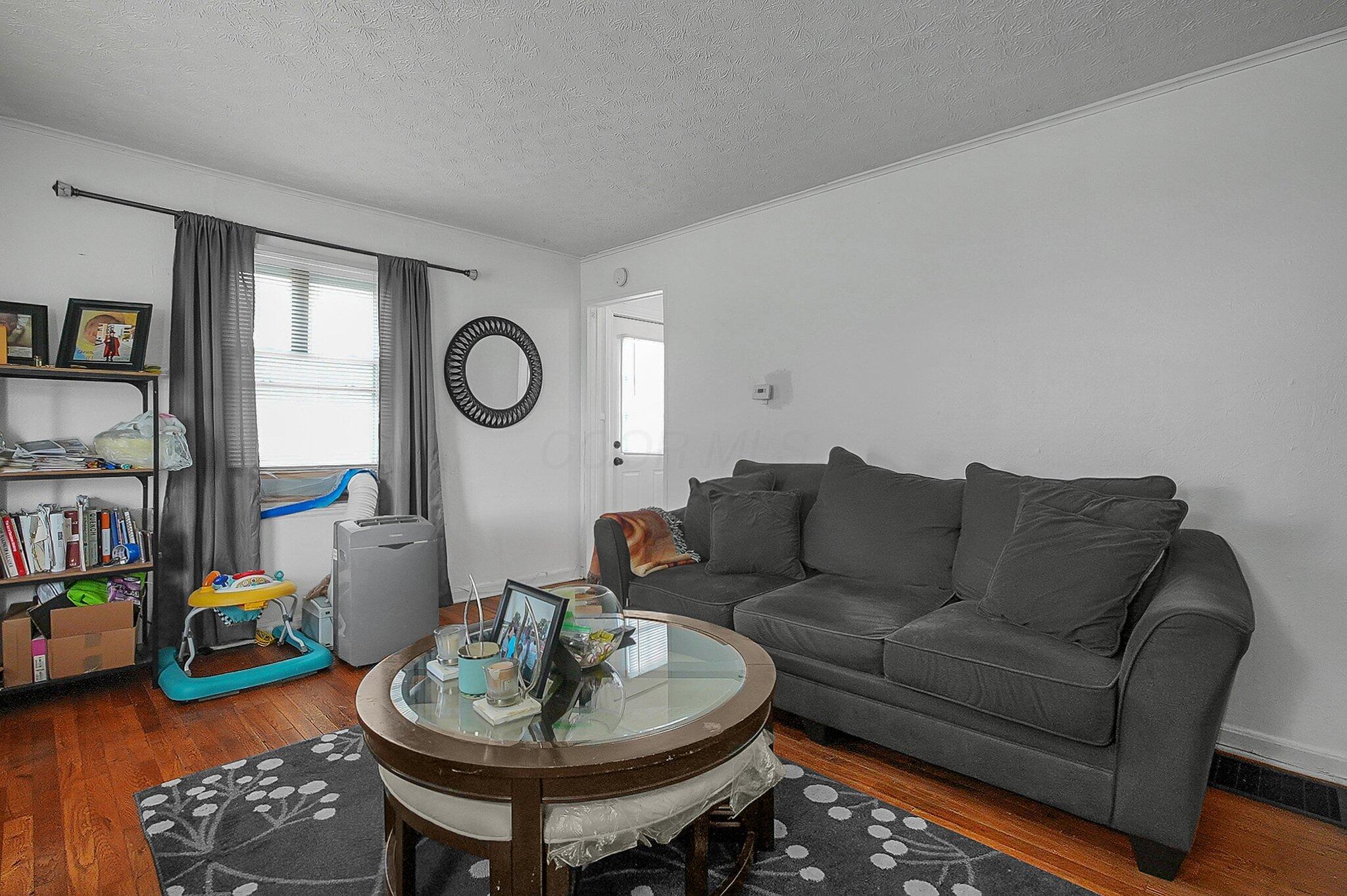1265 Duxberry Avenue, Columbus, Ohio image 9