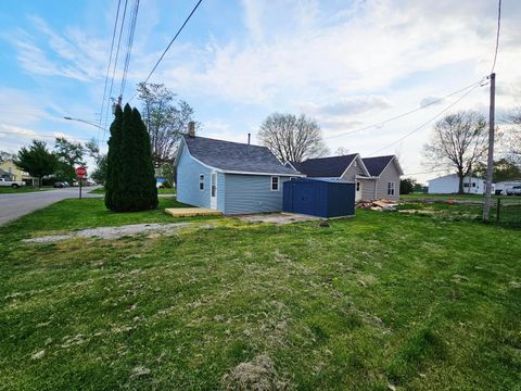 Tiny photo for 30 Market Street, Bloomingburg, OH 43106 (MLS # 226013574)