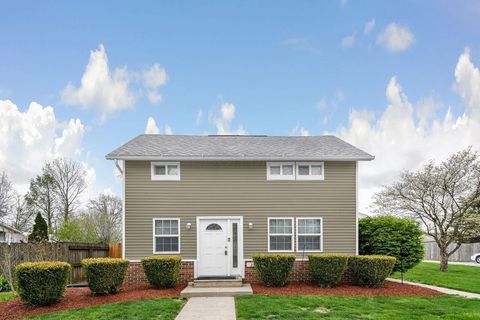 Photo of 238 S Vine Street, Pataskala, OH 43062 (MLS # 226011800)