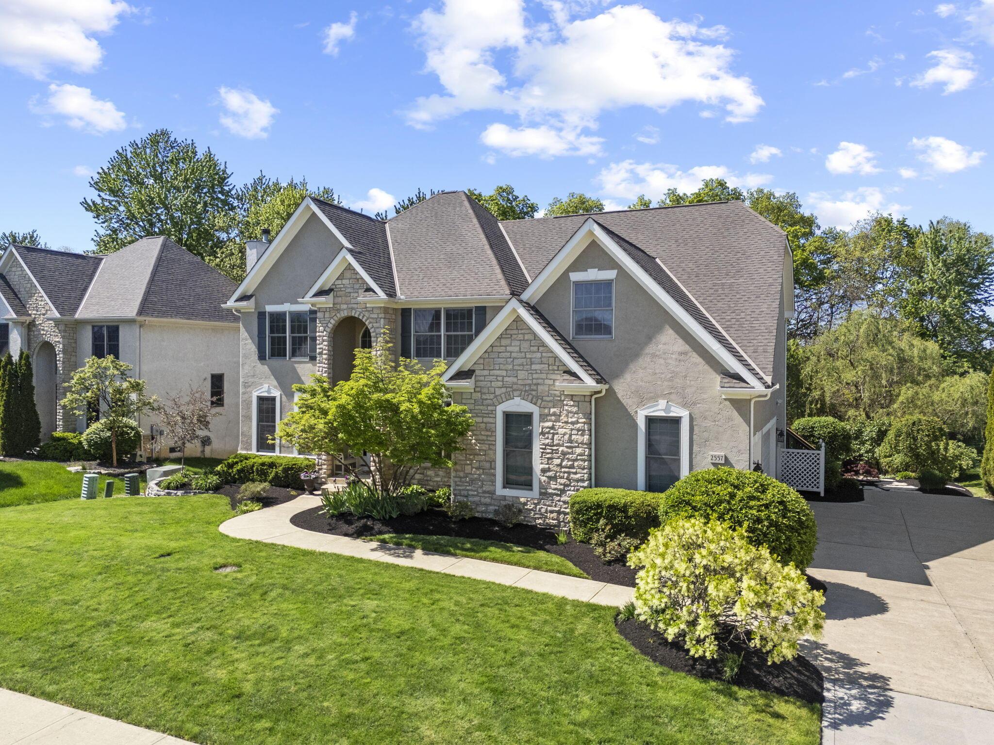2557 Coltsbridge Drive, Lewis Center, Ohio image 5