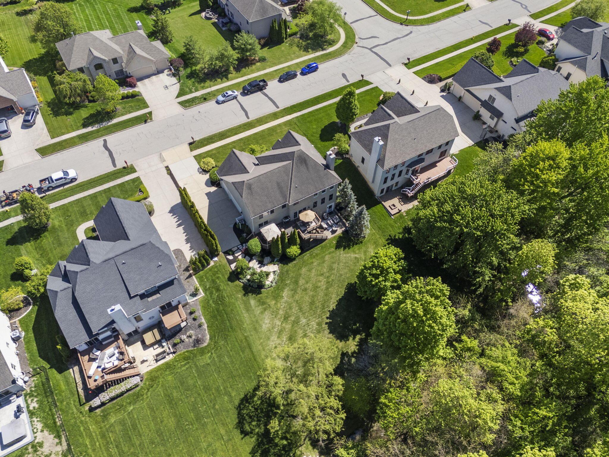 2557 Coltsbridge Drive, Lewis Center, Ohio image 21