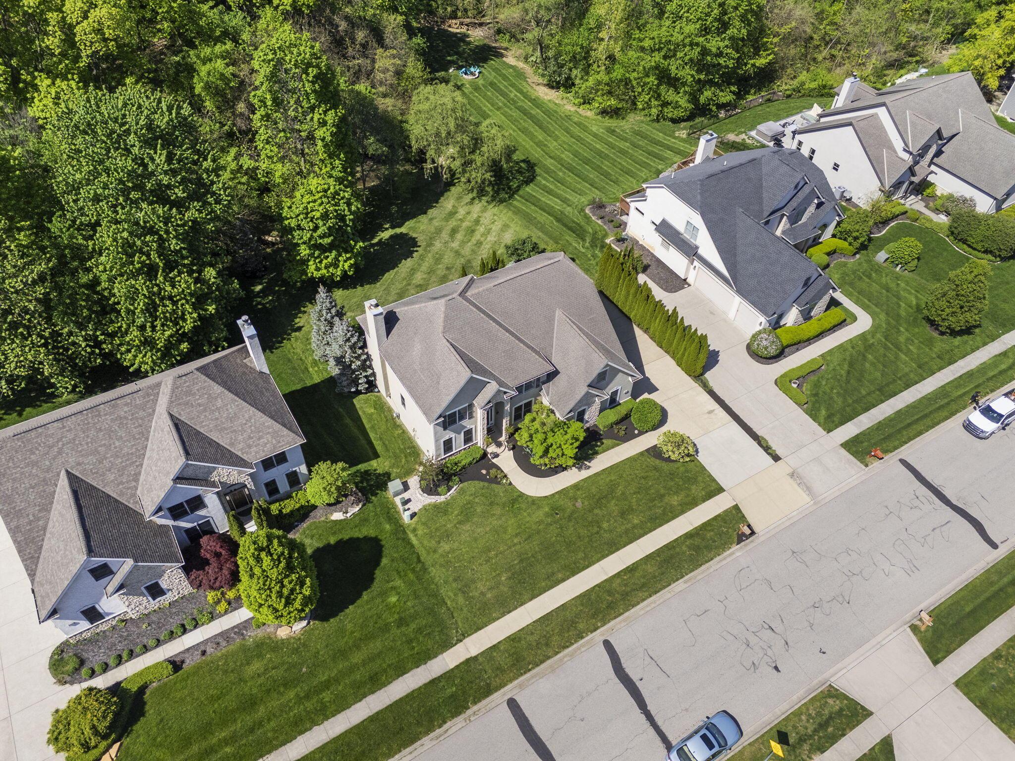 2557 Coltsbridge Drive, Lewis Center, Ohio image 8