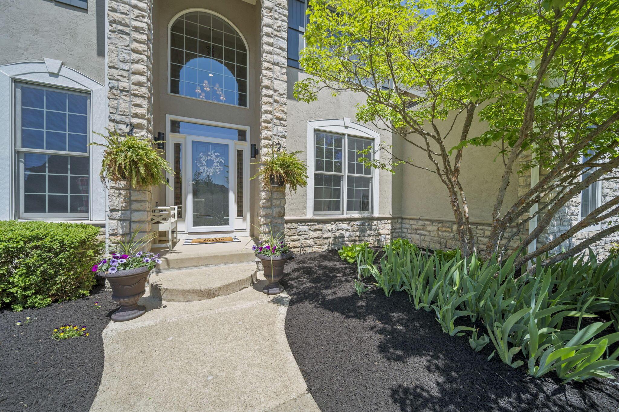2557 Coltsbridge Drive, Lewis Center, Ohio image 13