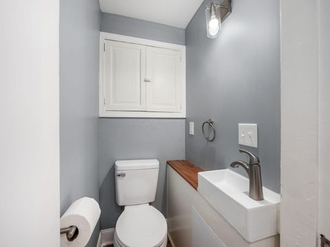 Tiny photo for 838 S Ohio Avenue, Columbus, OH 43206 (MLS # 226013991)