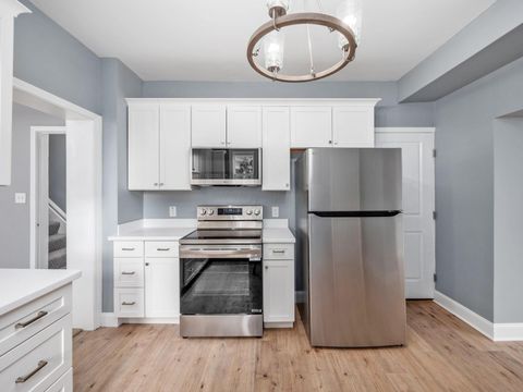 Tiny photo for 838 S Ohio Avenue, Columbus, OH 43206 (MLS # 226013991)